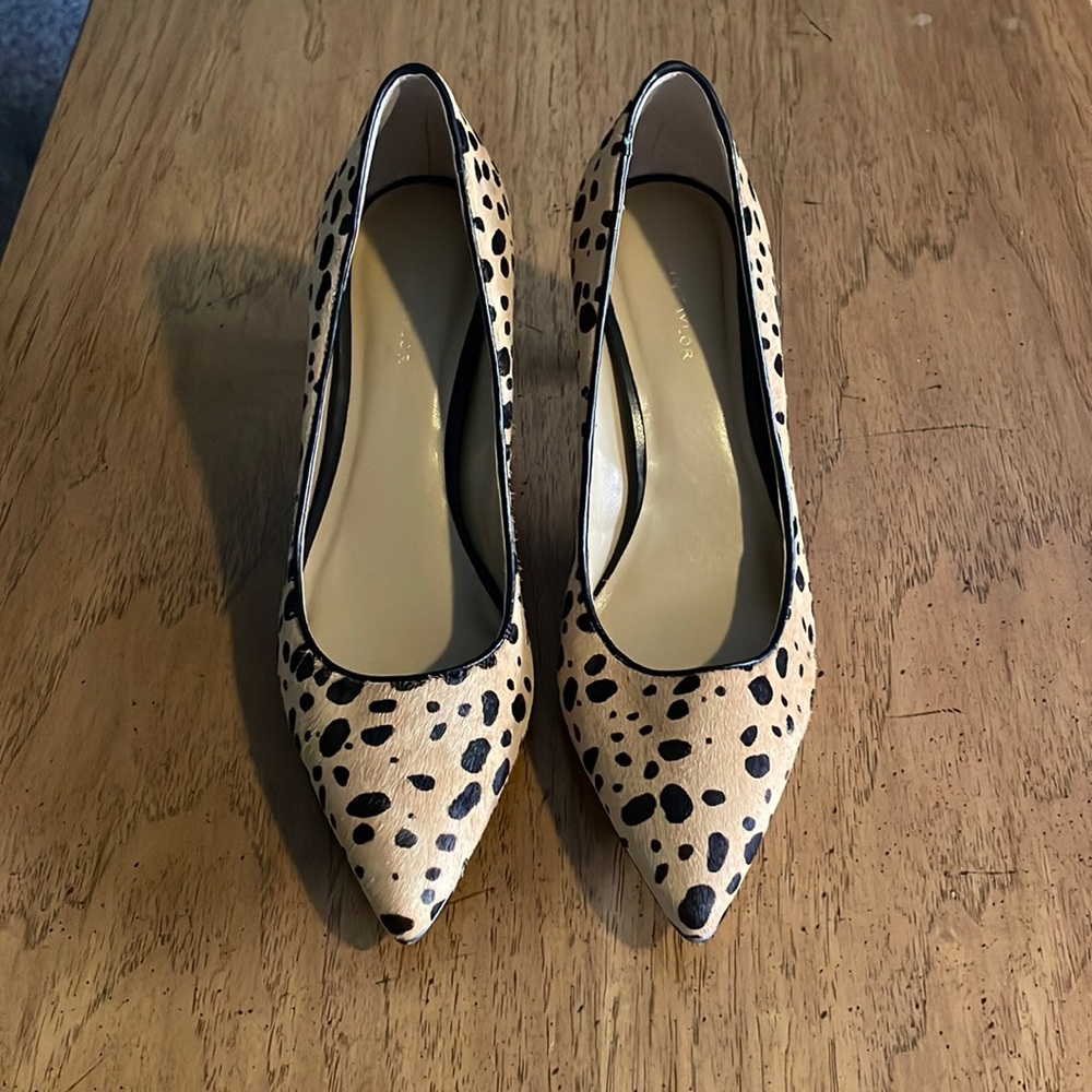 Ann Taylor calf hair leopard pumps